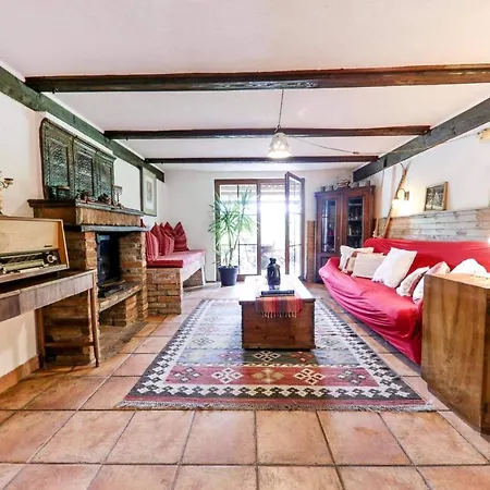 House With A View 度假居 *