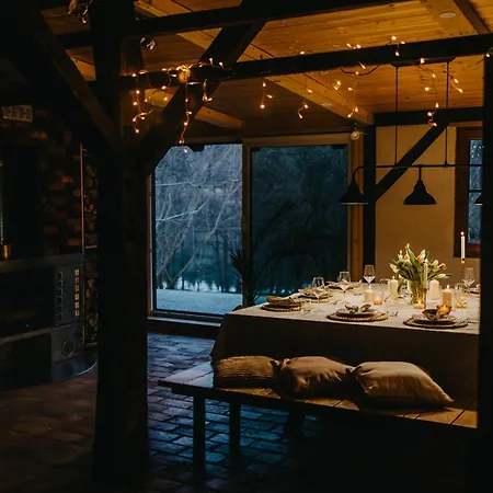 House With A View 度假居