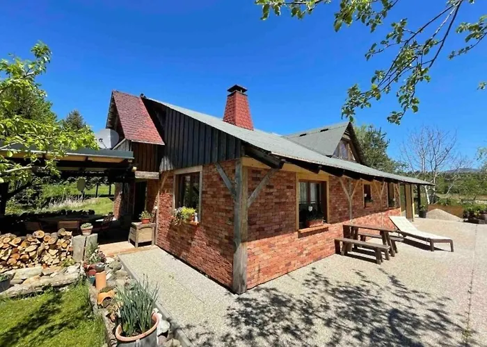 House With A View * Smartno v Rozni Dolini